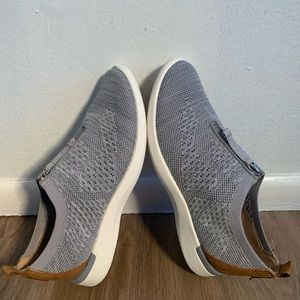 Life Stride Women's Achieve Medium Slip On Sneaker